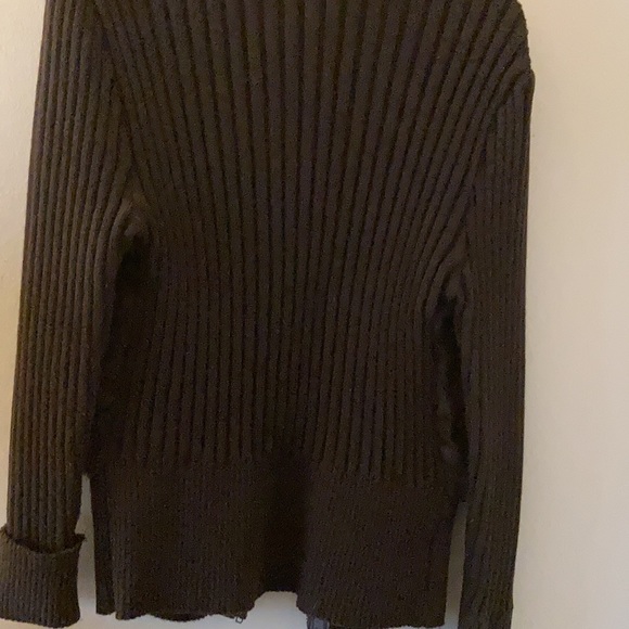 Women’s brand new fur front sweater - Picture 3 of 3